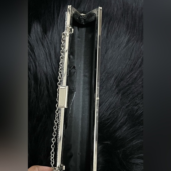 SOLD Nicole Lee Collection Black and Silver Chain Clutch - Picture 4 of 4